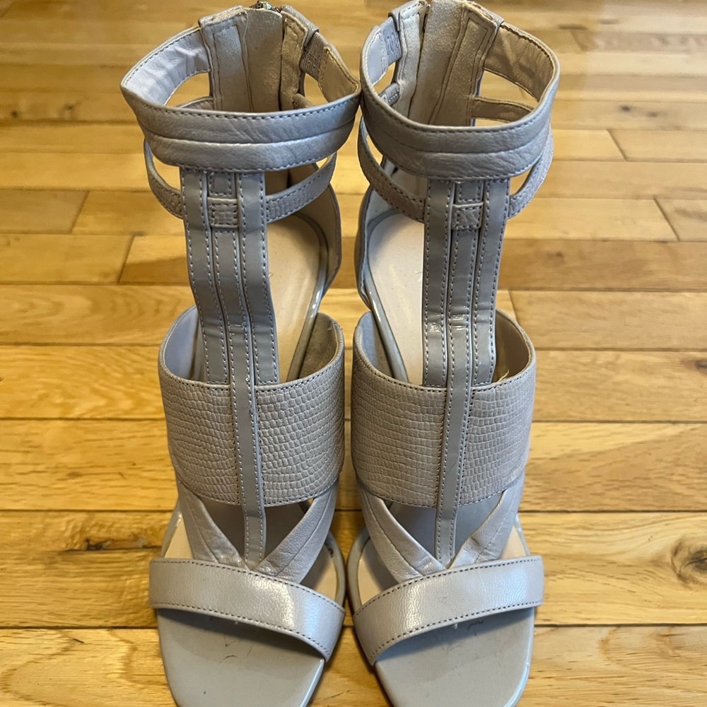 Tan heels